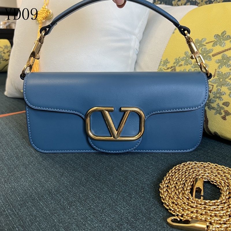 Valentiino YD0975 VLogo Clutch Bag