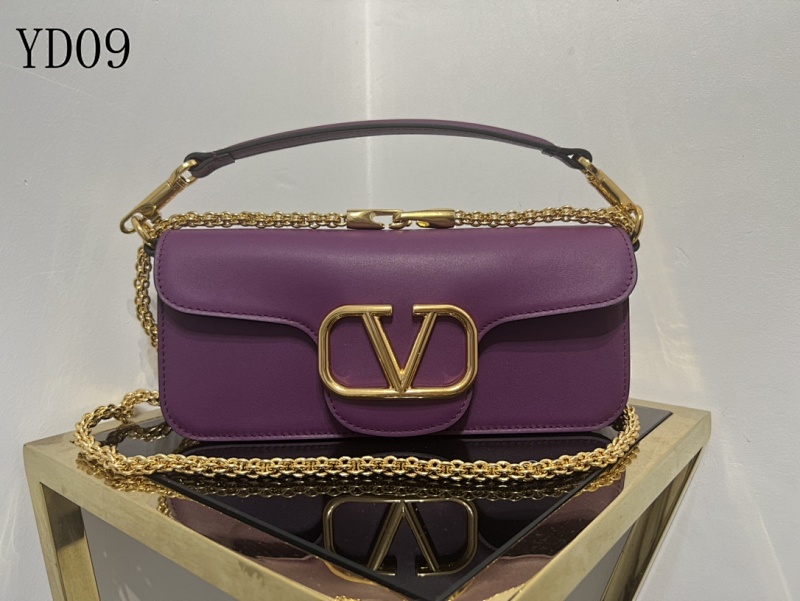 Valentiino YD0975 Large VLogo Shoulder Bag