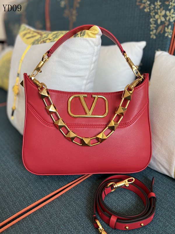 Valentiino YD09 Rockstud Shoulder Bag