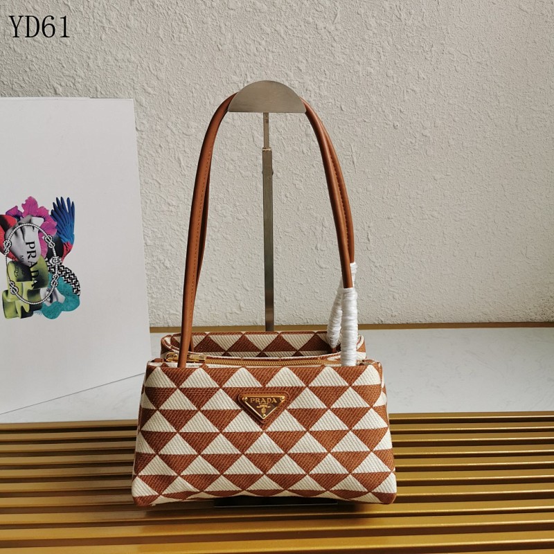 cover-125247451 Pr4da YD6170 1BA368 Triangular Pattern Canvas Tote Bag