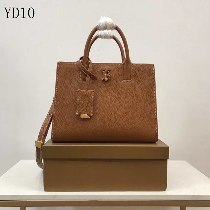 Burberyy YD1070 Tote Bag with Thomas Burberyy Logo