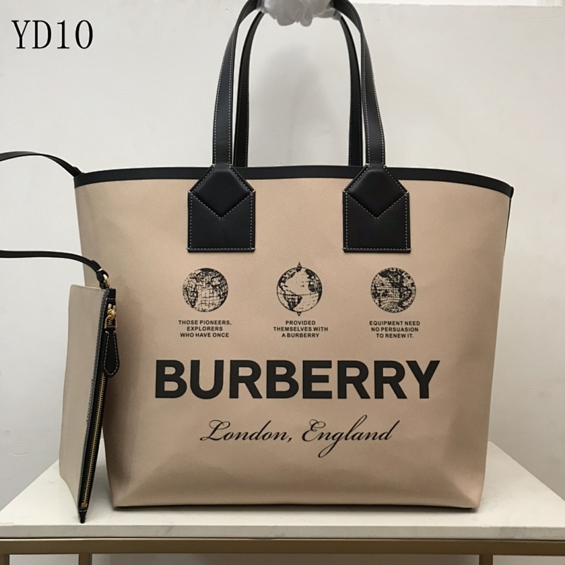 Burberyy YD1070 Large Tote Bag with Iconic Check Lining