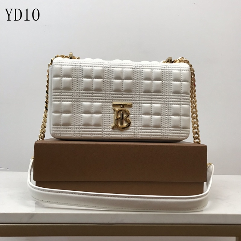 Burberyy YD10 Quilted Chain Shoulder Bag