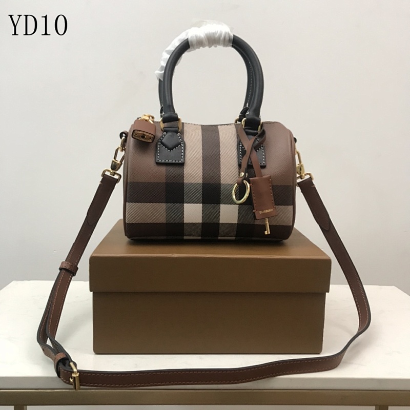 Burberyy YD10 Check Bowling Bag