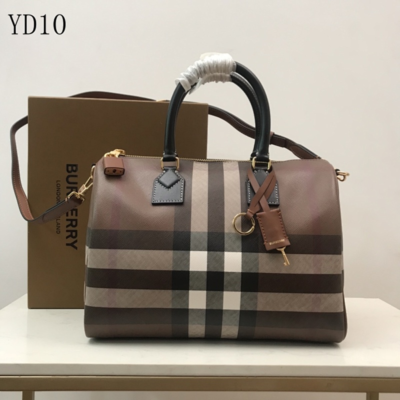 Burberyy YD1060 Check Bowling Bag