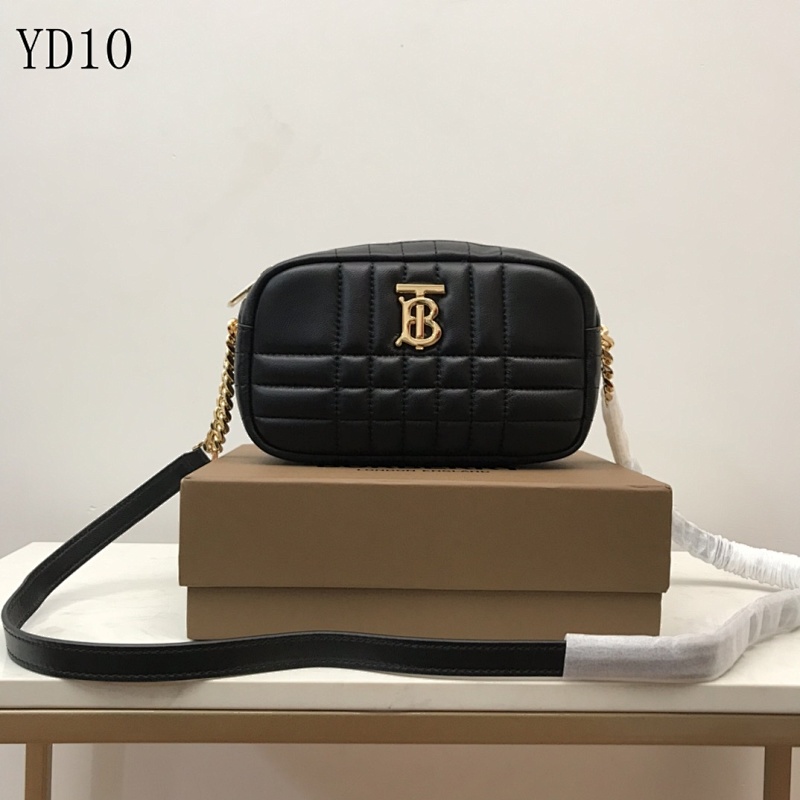 Burberyy YD1058 Quilted Camera Bag