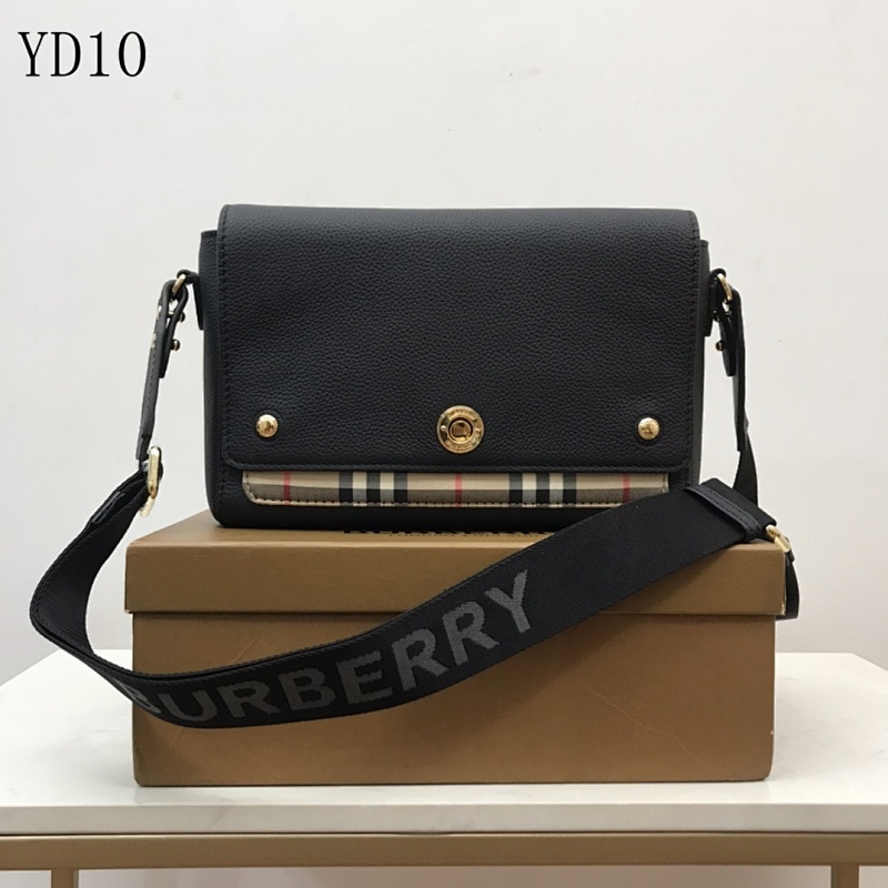 Burberyy YD1070 Vintage Check Crossbody Bag