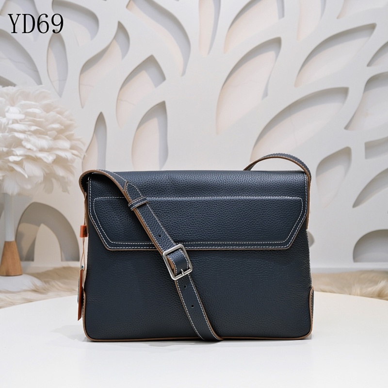 Hermès YD6951 Handcrafted Stitched Crossbody Bag