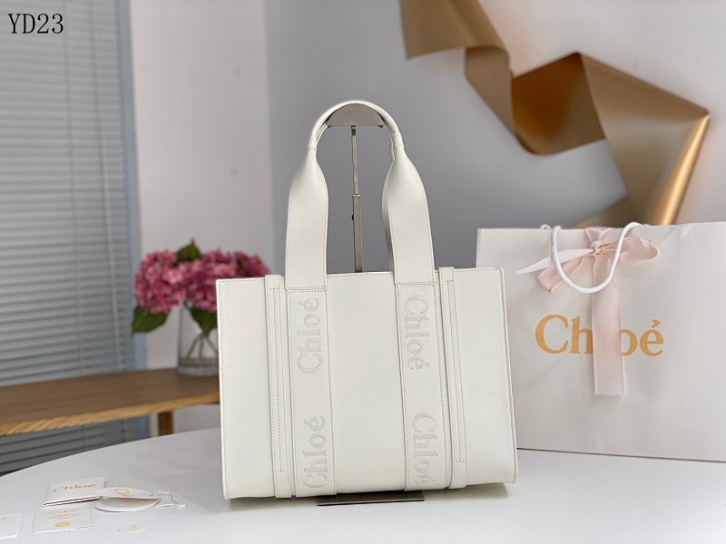 Chloé YD2381 Medium Tote Bag