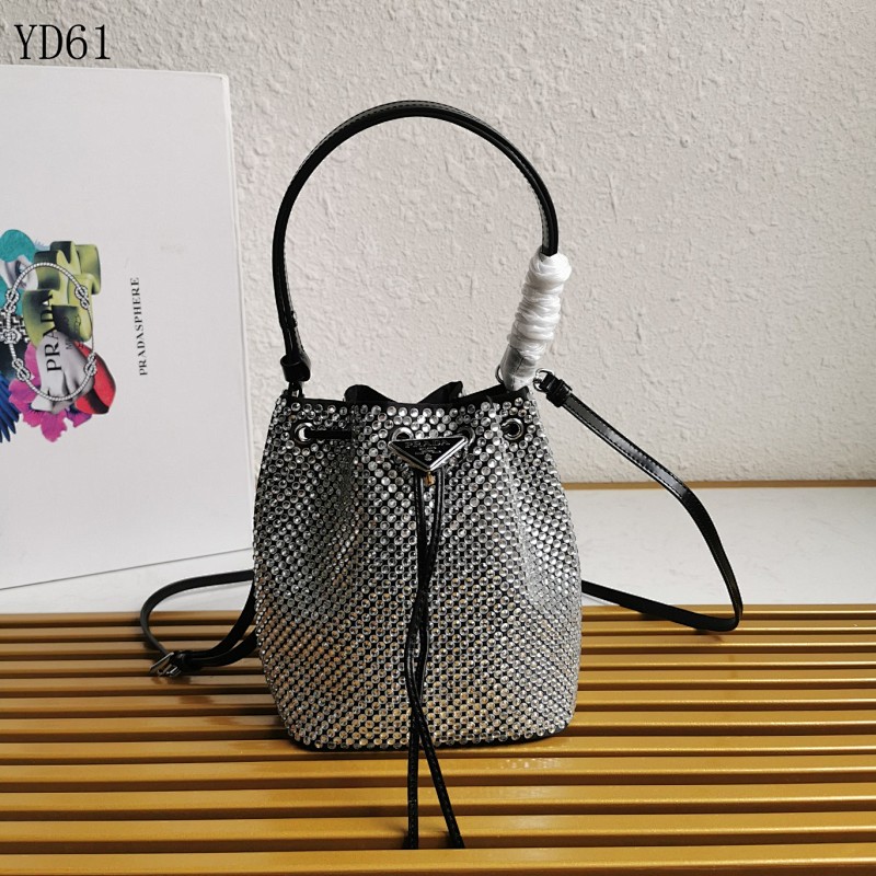 cover-131509336 PRA/D YD61 Crystal Bucket Bag