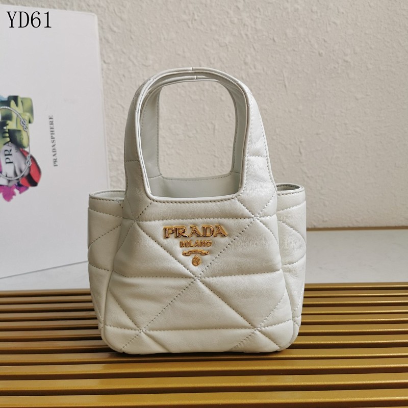 PRADA YD61 Quilted White Leather Handbag