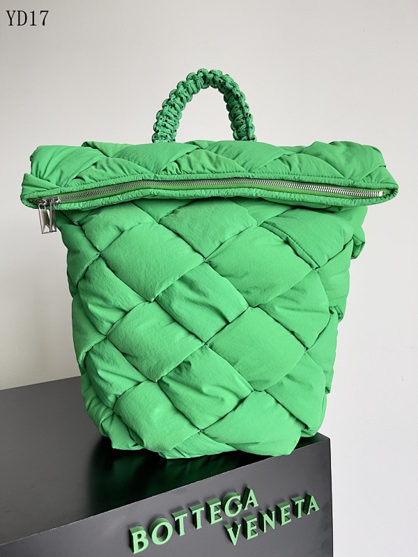 BotegaaVeneta YD17 Quilted Nylon Backpack