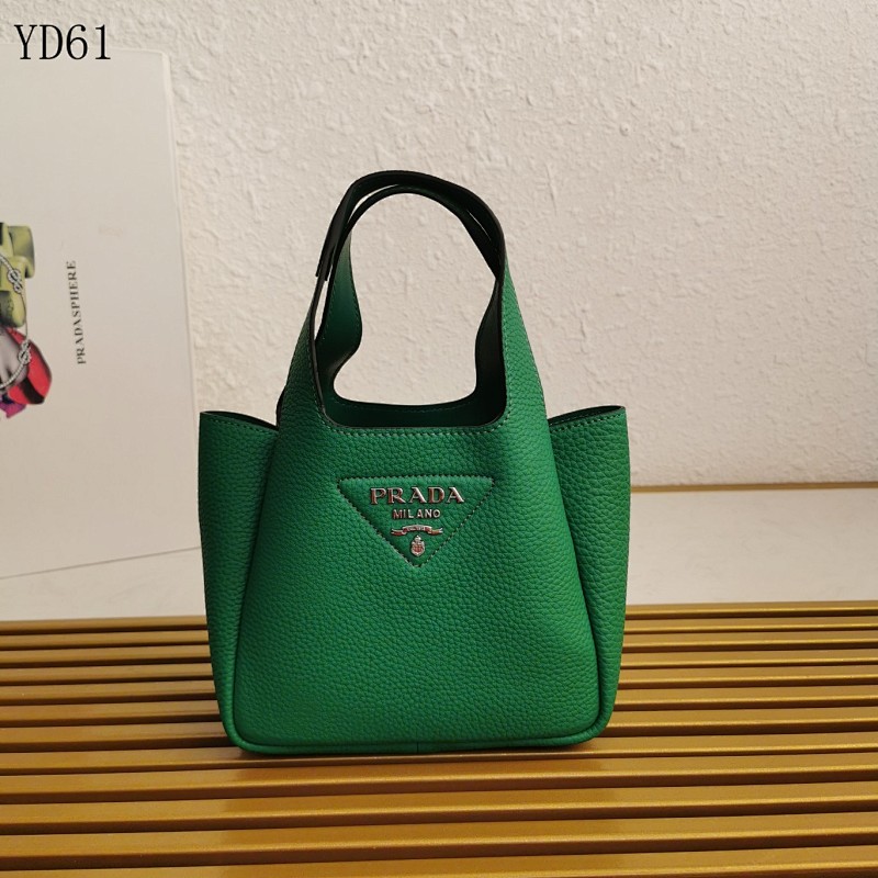 Pr4da YD6172 1BA349 Green Calfskin Tote Bag