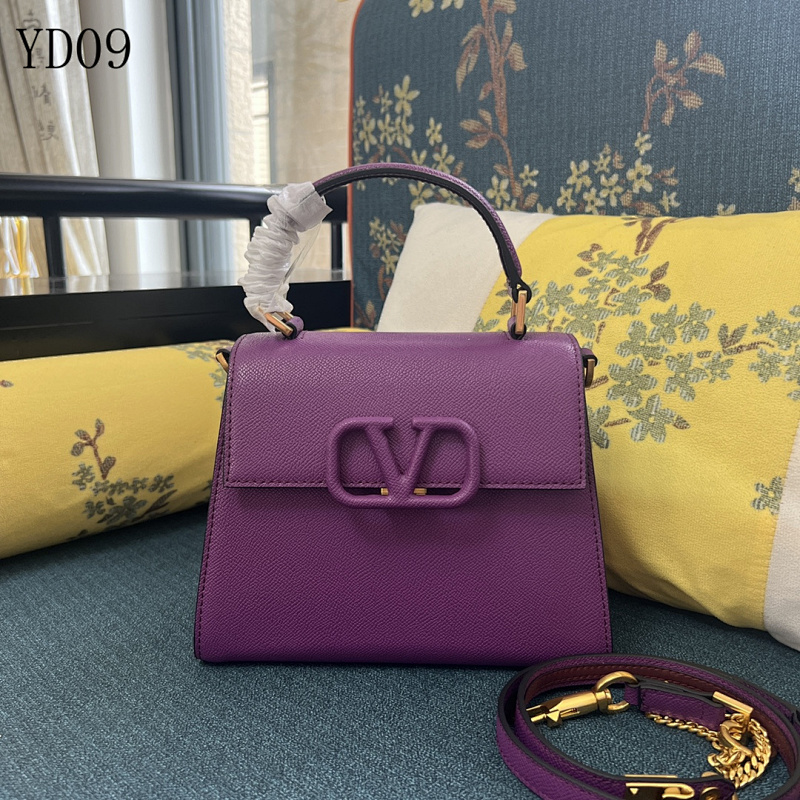 Valentiino Garavani YD0963 Small Leather Bag