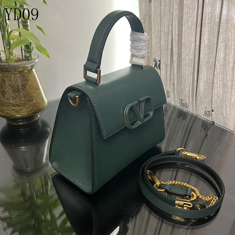 Valentiino YD0963 Small Lock Bag