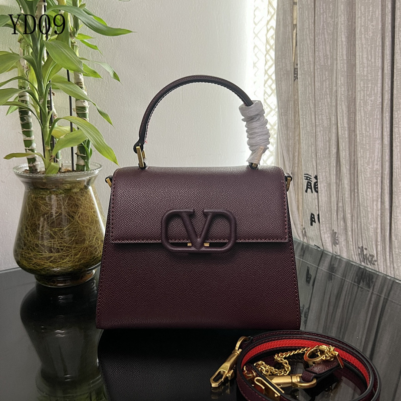 Valentiino YD0963 Small Rockstud Shoulder Bag