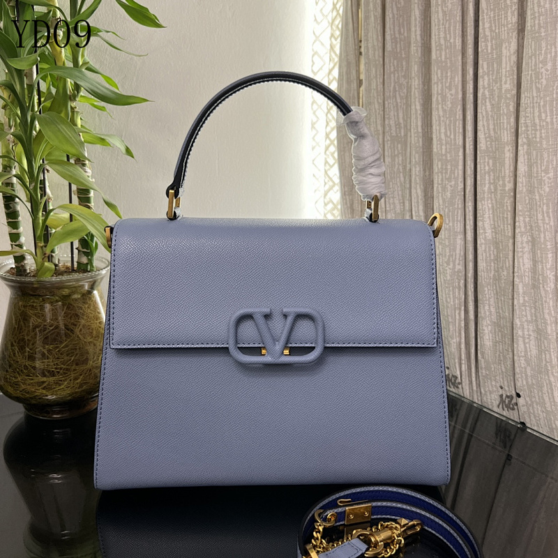 cover-133903248 Valentiino YD0978 Large Top Handle Bag