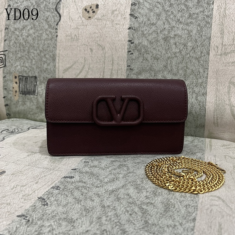 Valentiino YD0960 VLOGO Wallet with Chain Strap