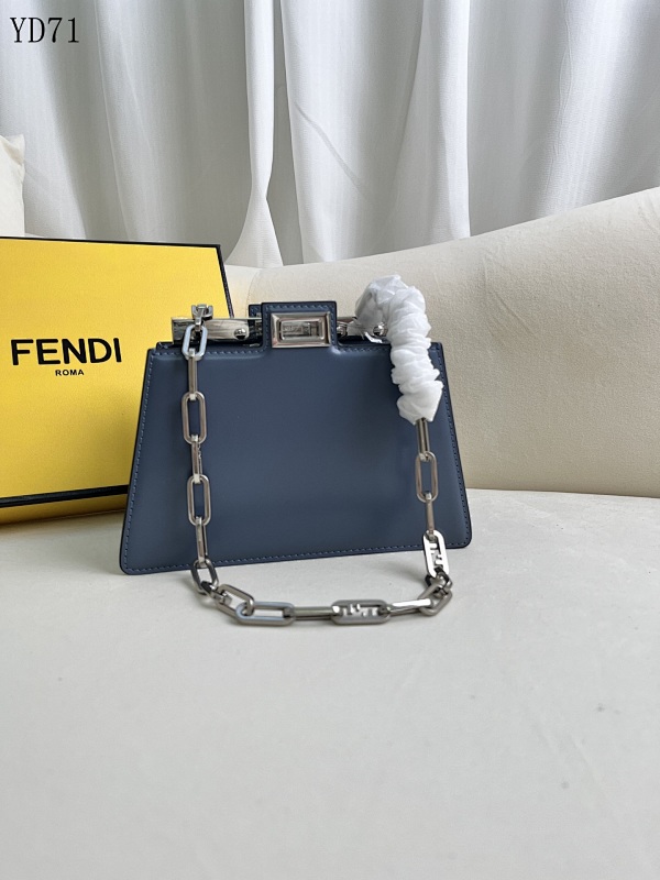 F3ndii YD71 Mini Bag with Chain Strap