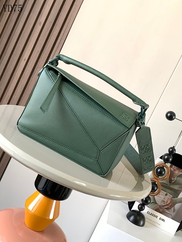 L03wee Puzzle Bag YD7577 Green Leather Shoulder Bag