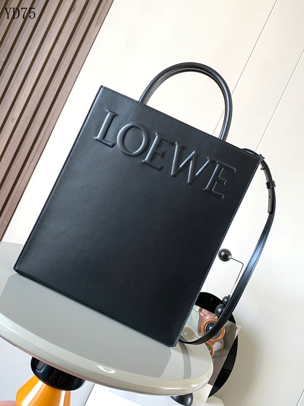 L03wee YD7585 Logo Tote Bag