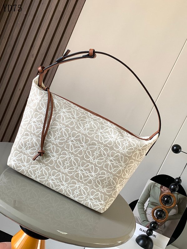 L03wee Cubi Anagram Large Shoulder Bag in Beige and Brown