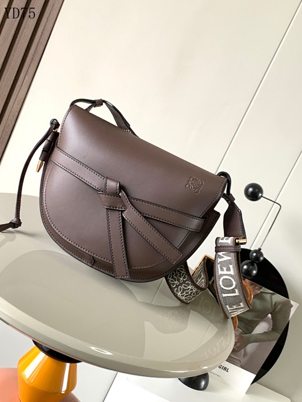 L03wee YD7580 Logo Webbing Shoulder Bag