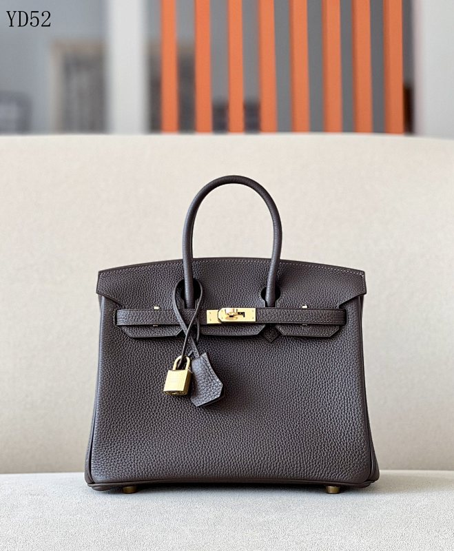cover-142331488 Hermès YD52 Kelly Bag Chocolate with Gold Hardware