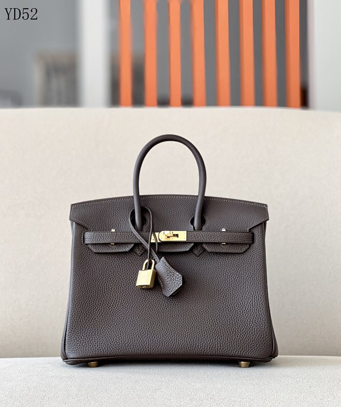 cover-142331624 Hermez Birkin 25 YD52 - Ebony Togo Leather with Gold Hardware