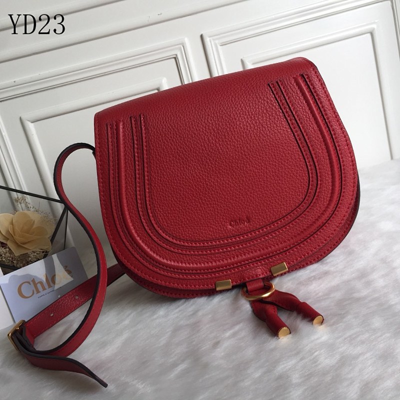 Chl0e YD2355 Medium Leather Crossbody Bag