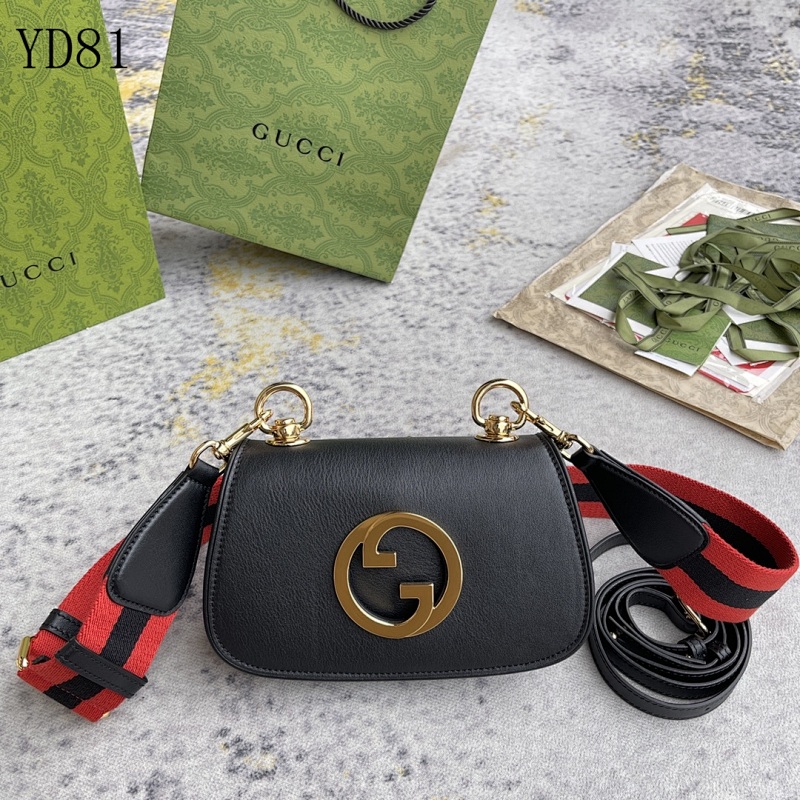 Gucc1 YD81 Black Leather GG Marmont Crossbody Bag