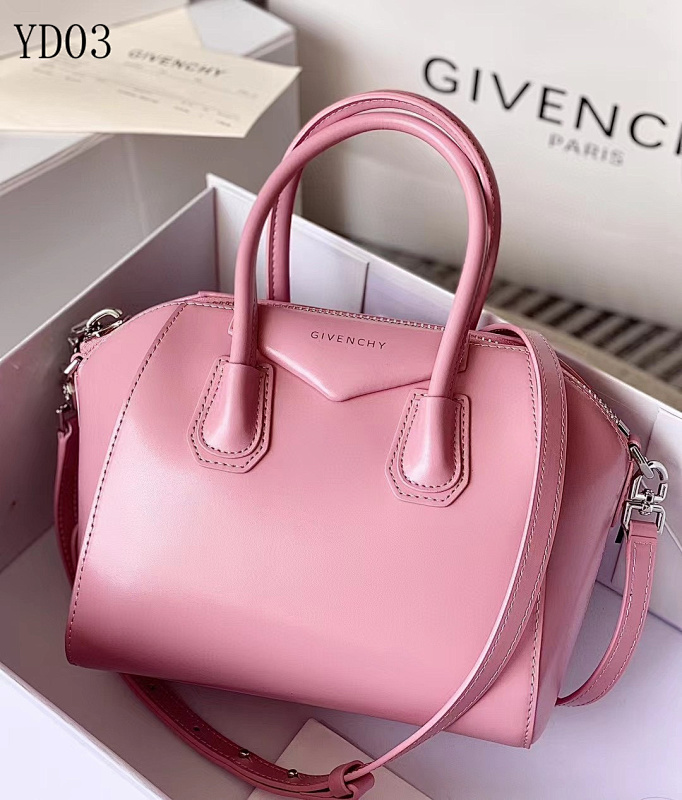 Givnchee YD0375 Pink Leather Shoulder Bag