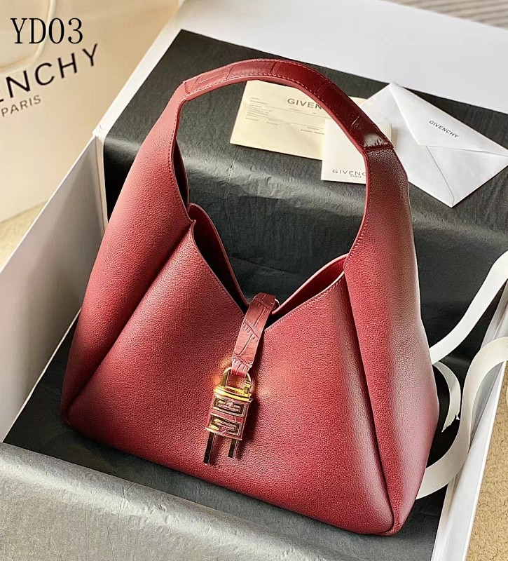 Givnchee YD03 Antigona Soft Leather Tote Bag