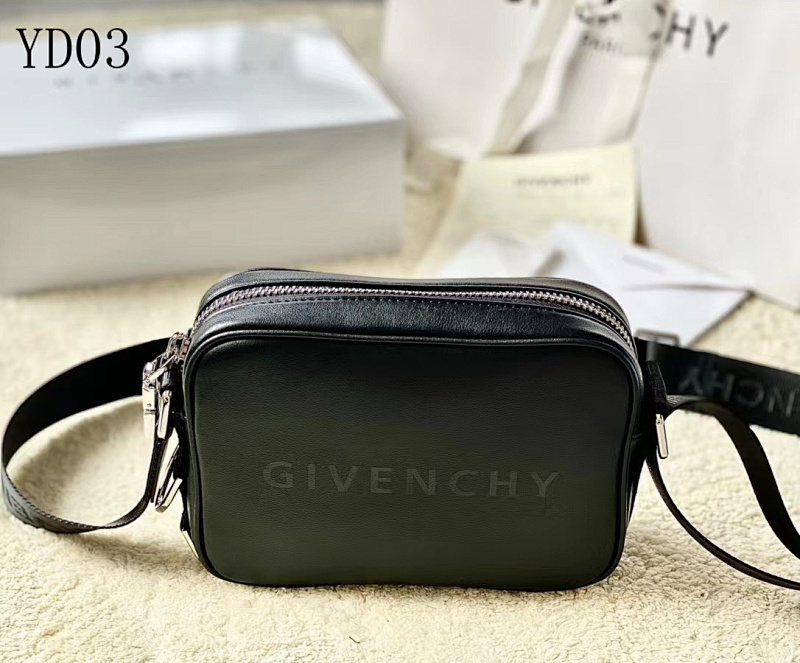 Givnchee YD0360 Crossbody Bag
