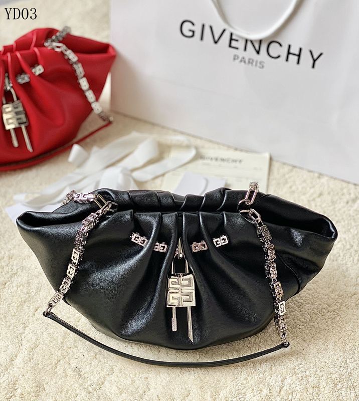 Givnchee Kenny Bag YD03 – Cloud-Shaped Chain Shoulder Bag