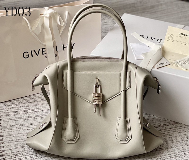 Givnchee YD03 Antigona Mini Bag