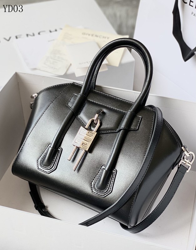 Givnchee YD03 Mini Antigona Handbag