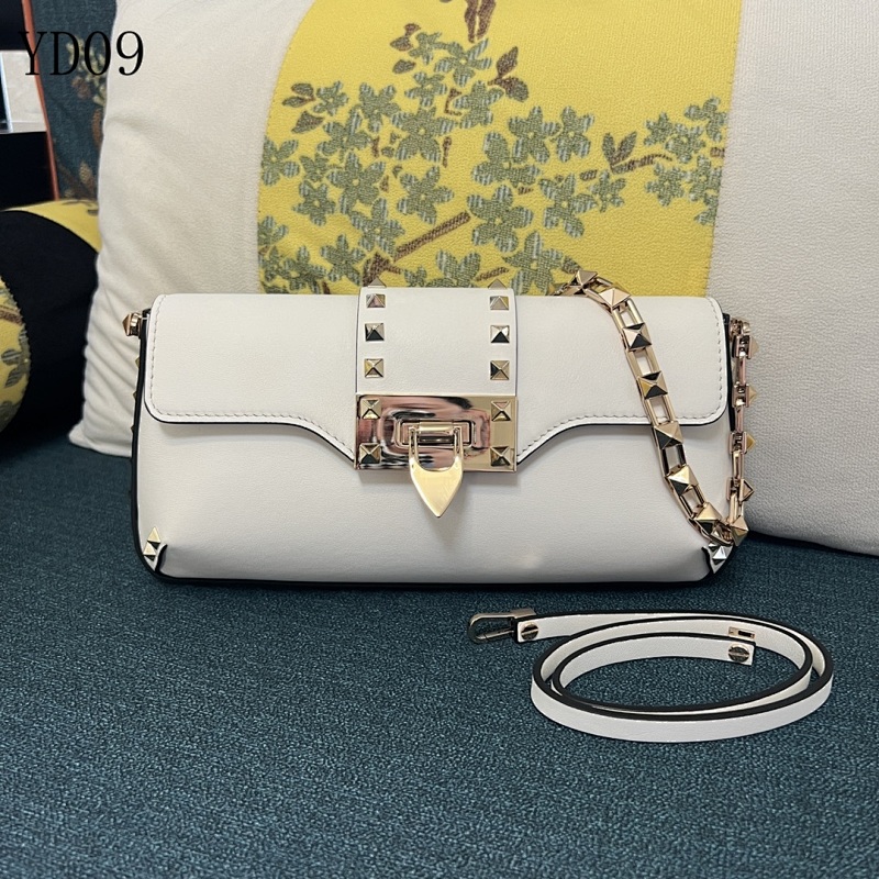 Valentiino Garavani YD09 Rockstud Leather Crossbody Bag