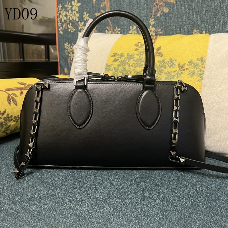 Valentiino YD0981 Rockstud Bowling Bag