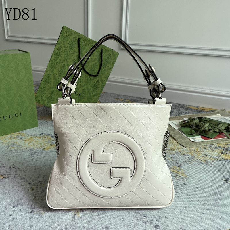 Gucc1 YD8168 Interlocking G Quilted Leather Shoulder Bag