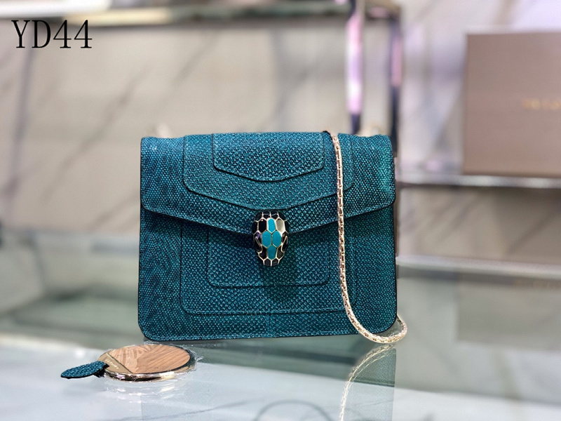Bvl8ariii YD4480 Green Python Skin Crossbody Bag