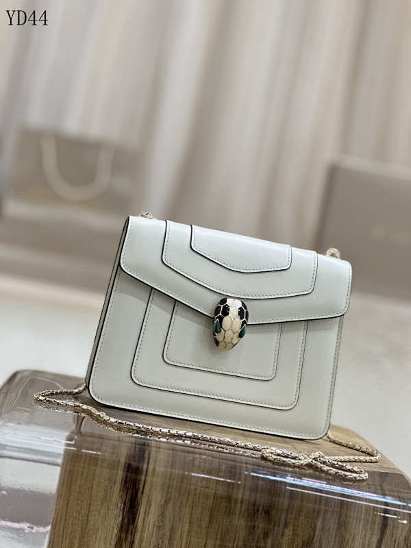 Bvl8ariii YD4468 Serpenti Flamma Crossbody Bag