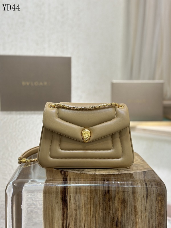 cover-151647681 Bvl8ariii SERPENTI REVERSE Small Shoulder Bag