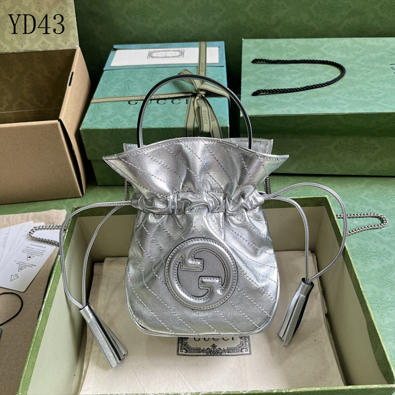 Gucc1 YD43060 Silver Quilted Leather Mini Bag