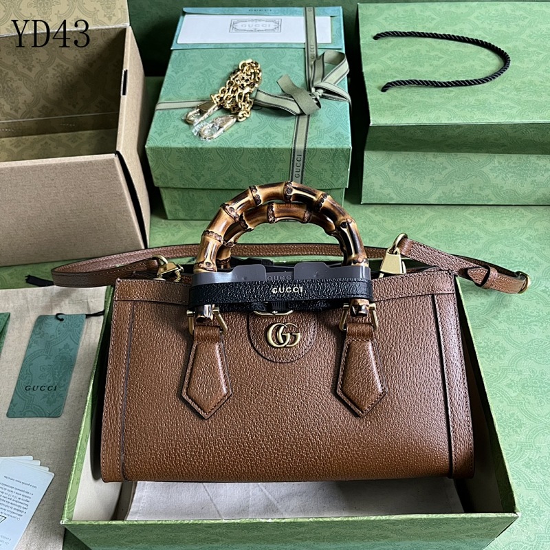Gucc1 YD43070 GG Marmont Shoulder Bag