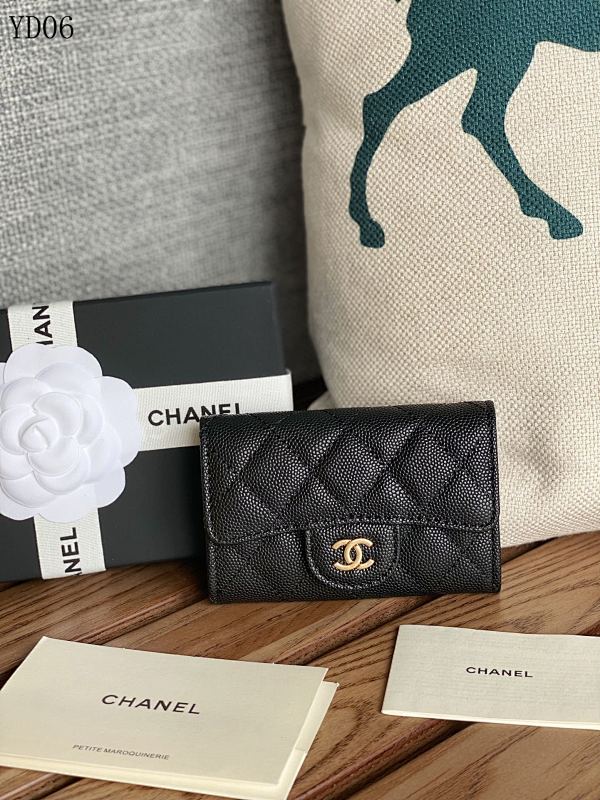 cover-156735282 Chan3l AP0214 Quilted Caviar Leather Wallet