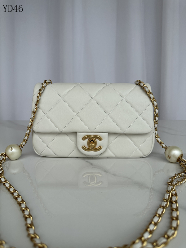 cover-159338705 CHANELL YD46070 Quilted Pearl Chain Shoulder Bag