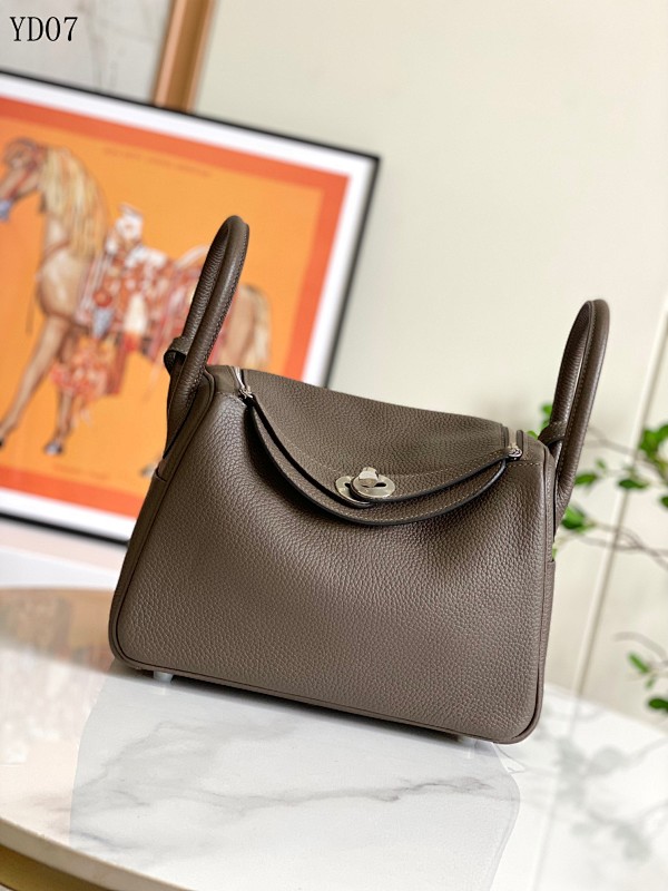 Hermès Lindy (Half Hand-Sewn Wax Thread) 26CM