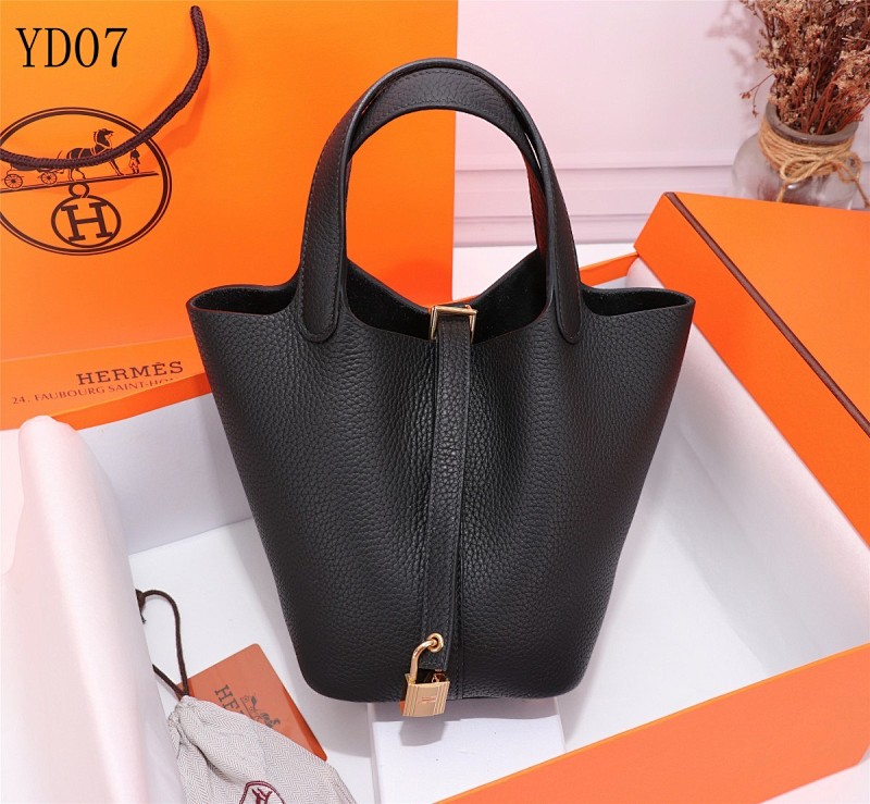 cover-160499081 Hermès YD07 Bolide Tote Bag