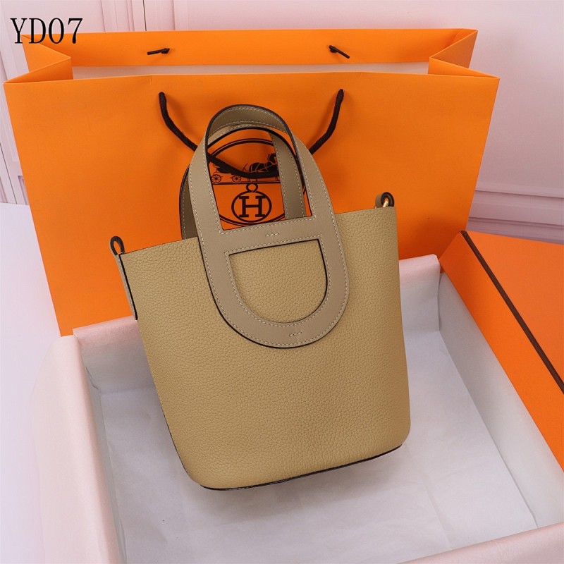 cover-160501872 Hermès YD07 Pig Nose Basket Tote 18cm